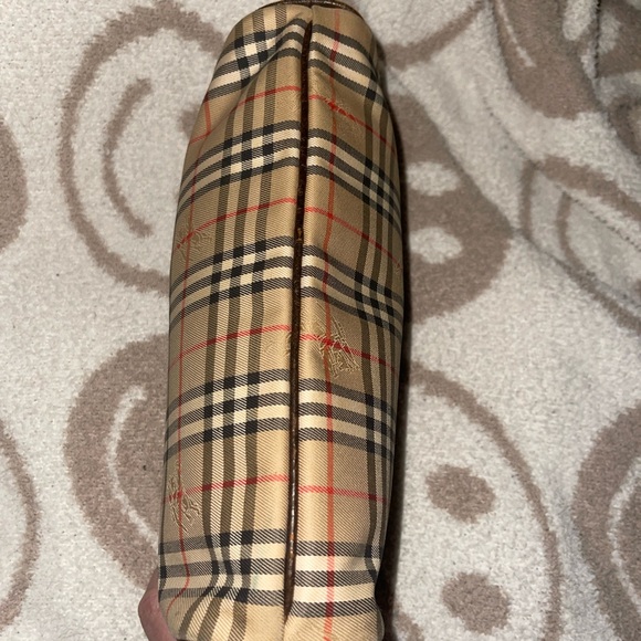 Burberry Tan and Brown clutch - Picture 8 of 15